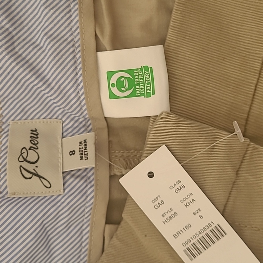J.Crew khaki short. - Picture 3 of 4